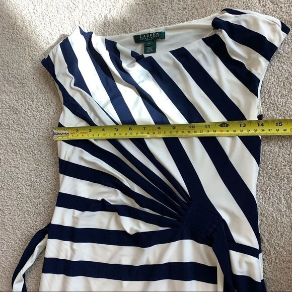 Lauren Ralph Lauren striped wrap tie dress Sz4P - Picture 9 of 10